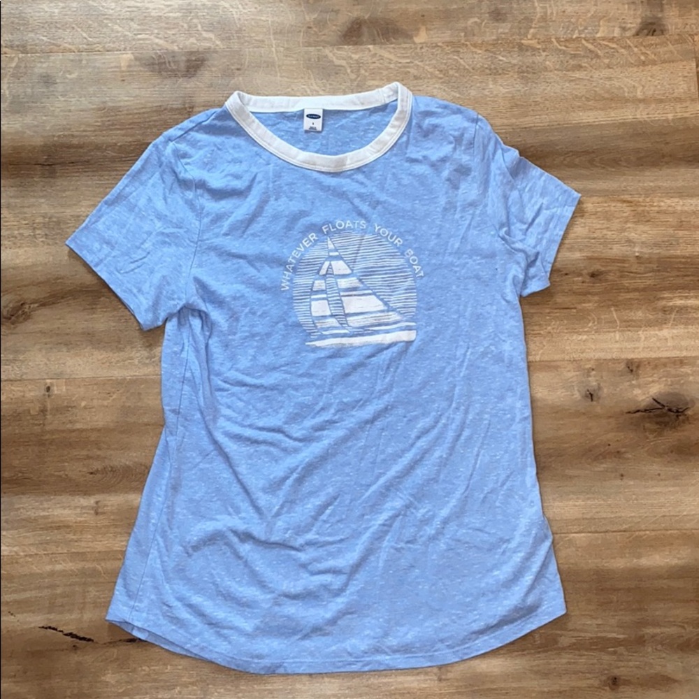 Old Navy Graphic T-Shirt
